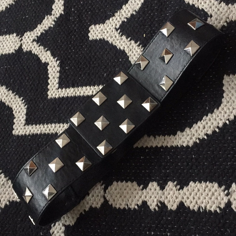 Silver Pyramid Stud Belt
